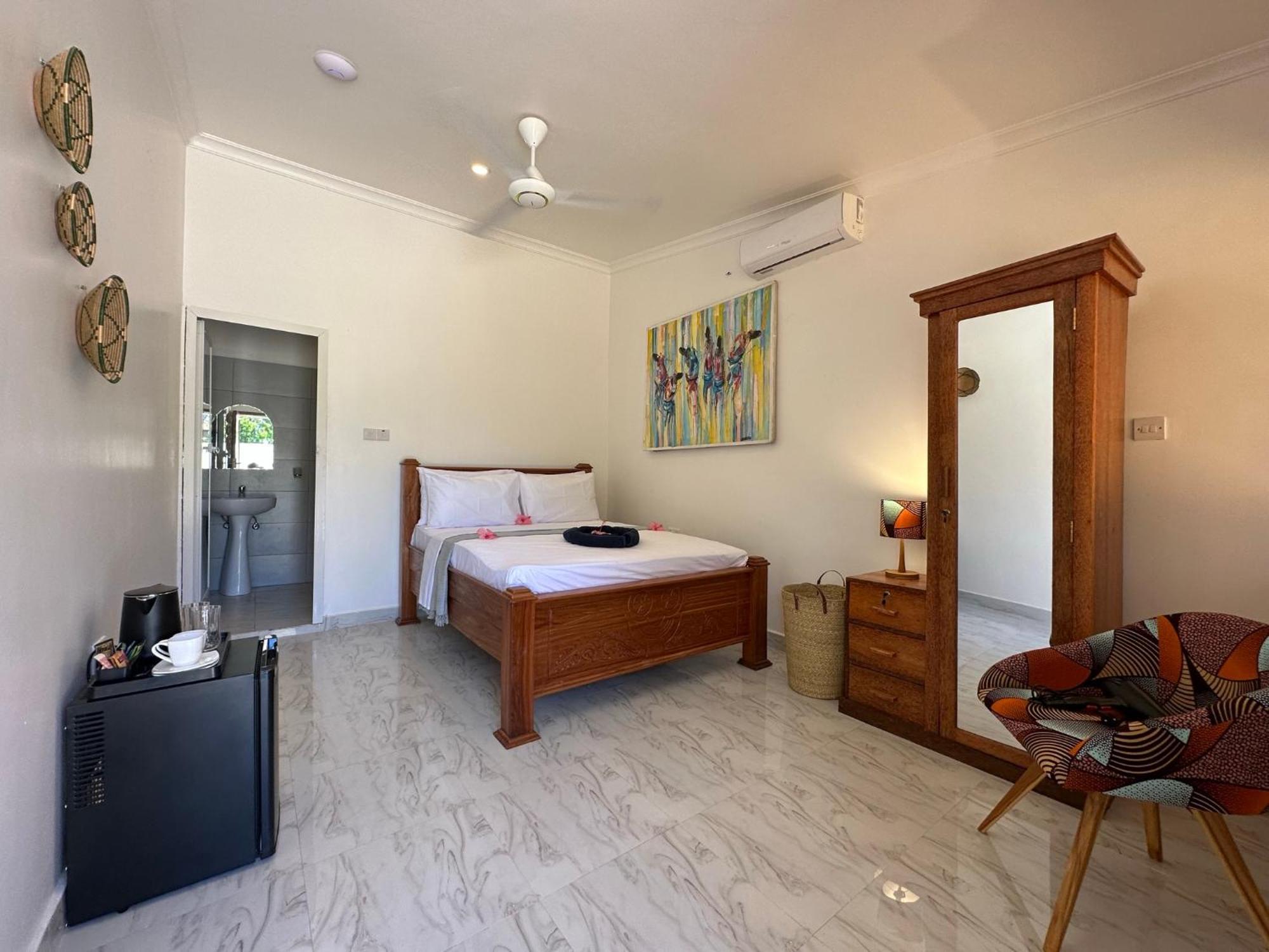 Shivo Guest House Занзибар Экстерьер фото